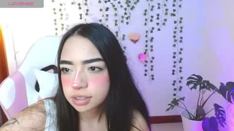 Snapshot of hellokitty_valery1 chatting on 07-01-26, 12:12 hellokitty_valery1 online show from 07-01-26, 12:12