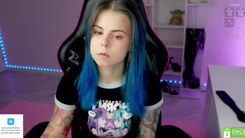 Alice online show from 11-11-25, 11:54