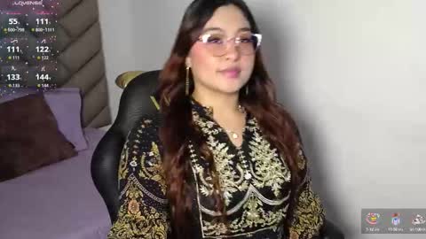 Zahira online show from 10-17-25, 12:19
