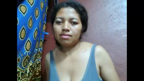 Snapshot of henitsaldy chatting on 09-24-25, 06:33 henitsaldy online show from 09-24-25, 06:33