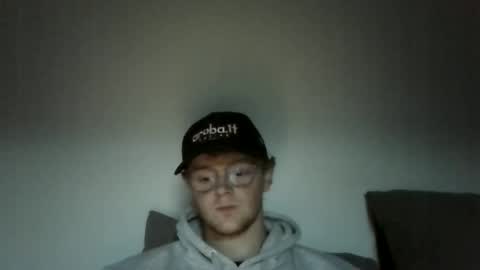 Snapshot of henrietje chatting on 06-10-26, 07:57 henrietje online show from 06-10-26, 07:57