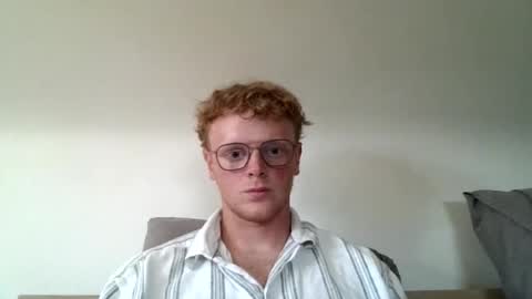 Snapshot of henrietje chatting on 07-30-26, 03:33 henrietje online show from 07-30-26, 03:33