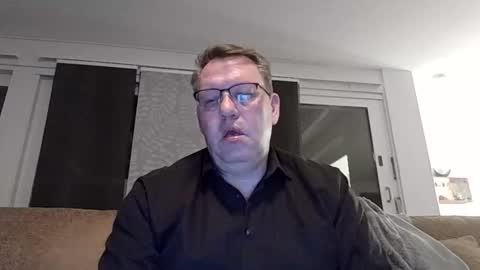 henrikrp1971 online show from 01-12-26, 11:10