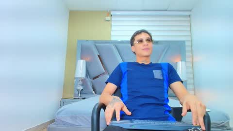 Henry online show from 03-27-26, 07:57