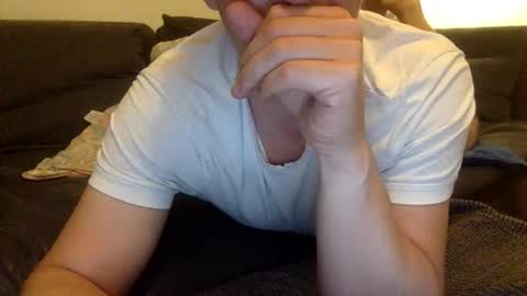Snapshot of henryhipster chatting on 05-14-26, 10:16 Henryhipster sub spank useme new Europe Twink kiss first fit kinky naughty online show from 05-14-26, 10:16
