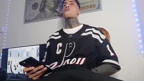 Henzeld online show from 03-27-26, 05:24