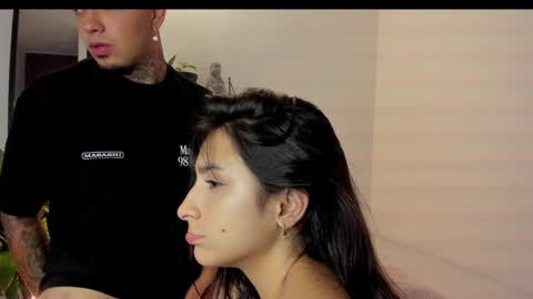 Hello I am Valentina independent Colombian model I love sensuality and pleasure welcome online show from 02-06-25, 05:57