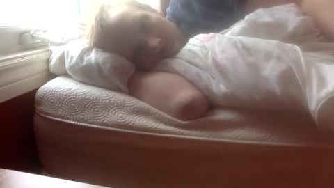 Snapshot of here_with_out_you chatting on 02-06-26, 01:25 Jason online show from 02-06-26, 01:25