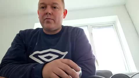 heretoserveyouall online show from 12-31-24, 02:58