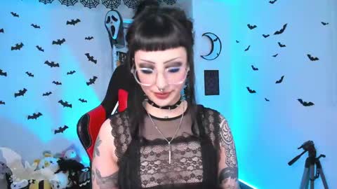  Marie  online show from 02-22-25, 01:11