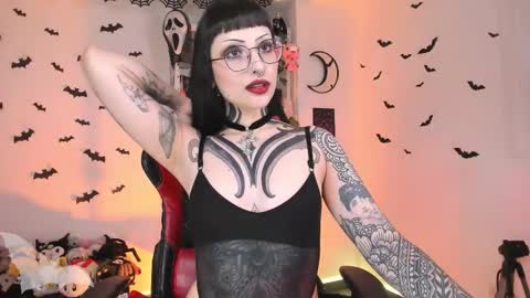  Marie  online show from 10-07-25, 02:20