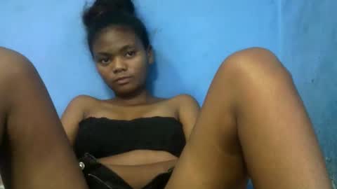 herisse01 online show from 04-28-26, 06:57