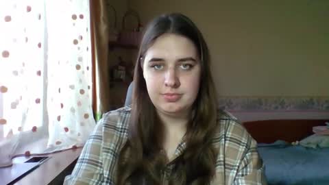 hess_luna_ online show from 11-26-25, 10:05