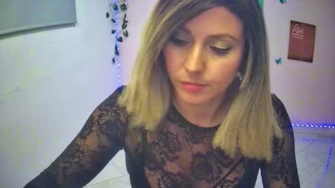 Hestesiaxx online show from 03-21-26, 01:54