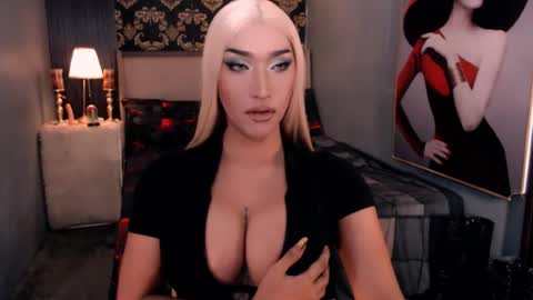 Snapshot of hestiaprytanei chatting on 07-19-26, 07:28 bry online show from 07-19-26, 07:28