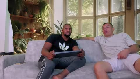 heteros men online show from 03-12-25, 07:49