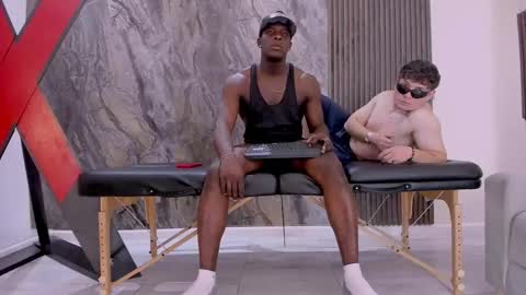 heteros men online show from 09-17-25, 07:26