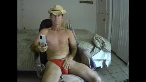 Snapshot of hewes1 chatting on 02-17-25, 07:26 hewes1 online show from 02-17-25, 07:26