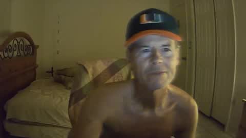 hewes1 online show from 01-15-26, 03:44