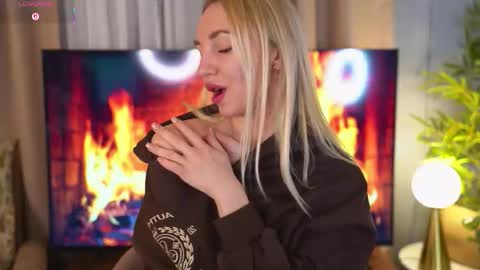 Becky online show from 02-11-26, 06:40