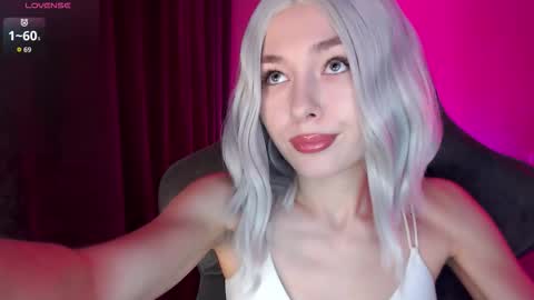  Nora  online show from 02-17-26, 01:07