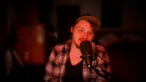 Snapshot of hfly12 chatting on 12-03-25, 06:43 hfly12 online show from 12-03-25, 06:43