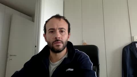 Snapshot of hhombre chatting on 10-10-25, 08:24 hhombre online show from 10-10-25, 08:24