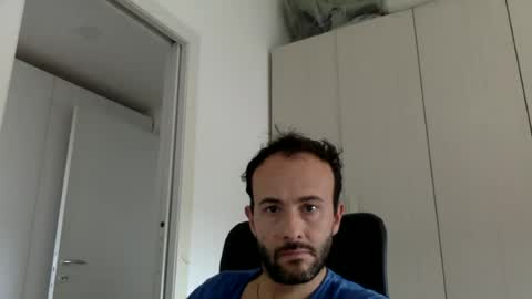 Snapshot of hhombre chatting on 07-10-26, 09:56 hhombre online show from 07-10-26, 09:56