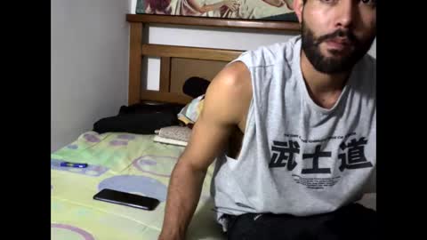 hideonbush online show from 12-22-25, 01:57