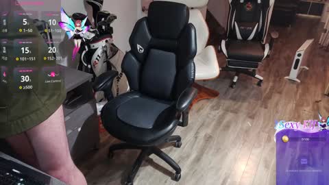 Snapshot of highclass92i chatting on 12-20-24, 05:18 High4This online show from 12-20-24, 05:18