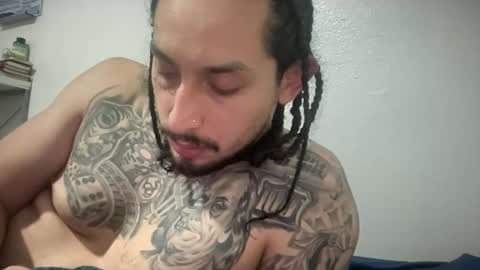 Snapshot of hihello400 chatting on 10-28-25, 06:50 hihello400 online show from 10-28-25, 06:50