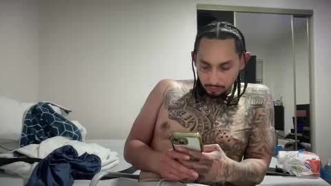 hihello7777 online show from 01-06-26, 05:00