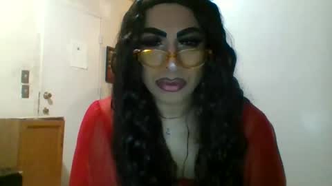 Snapshot of hihheelstranny chatting on 05-01-26, 07:02 hihheelstranny online show from 05-01-26, 07:02