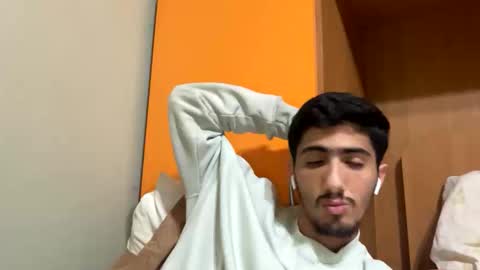 hihi9697 online show from 03-09-25, 09:36