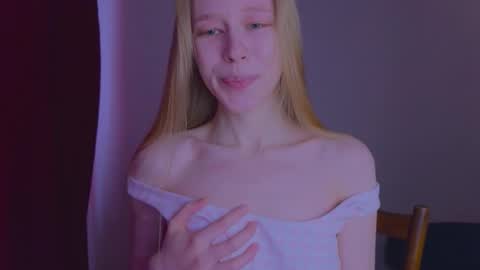 Chloe online show from 02-01-26, 10:03