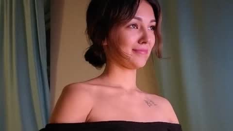 HIHIKA online show from 04-23-26, 10:12