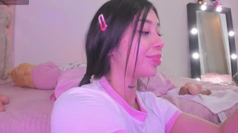Snapshot of hilary_jones_22 chatting on 05-15-26, 03:13 LUNA new account FOLLOW ME online show from 05-15-26, 03:13