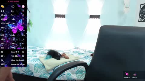 H I L A R Y online show from 01-09-25, 08:55