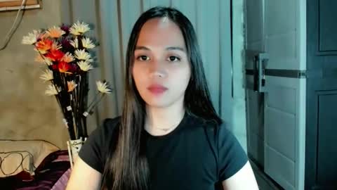 hilarymolly online show from 04-08-26, 04:51