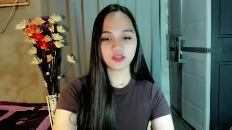 hilarymolly online show from 04-09-26, 06:19