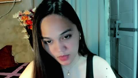 hilarymolly online show from 07-12-26, 09:39