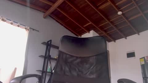 Miranda online show from 02-06-25, 04:58