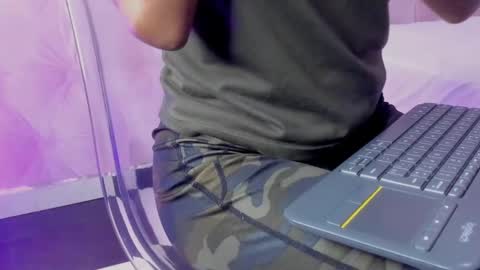 Snapshot of hillary_banks__ chatting on 02-13-25, 05:05 Hillary online show from 02-13-25, 05:05