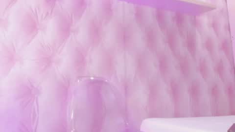 Snapshot of hillary_banks__ chatting on 03-04-25, 03:44 Hillary online show from 03-04-25, 03:44