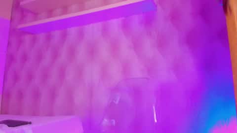 Snapshot of hillary_banks__ chatting on 03-07-25, 06:35 Hillary online show from 03-07-25, 06:35