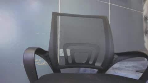 Snapshot of hillary_banks__ chatting on 11-08-25, 04:56 Hillary online show from 11-08-25, 04:56