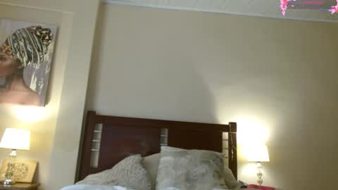 Hillary  online show from 10-20-25, 06:30