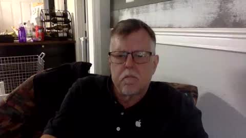 Snapshot of hillcountrydads chatting on 12-14-25, 08:02 TwoDaddies online show from 12-14-25, 08:02