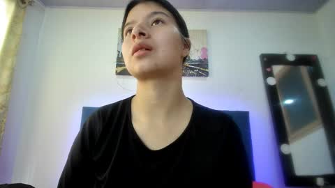 Snapshot of himawary_soin5 chatting on 04-23-26, 01:46 himawary_soin5 online show from 04-23-26, 01:46