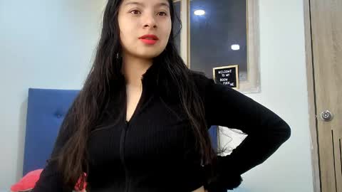 Snapshot of himawary_soin5 chatting on 05-23-26, 01:15 himawary_soin5 online show from 05-23-26, 01:15